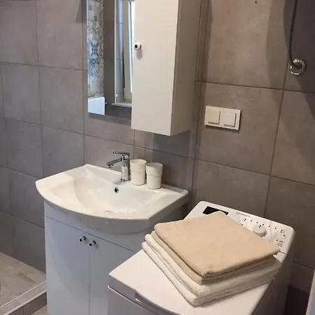 Novum Apartman *