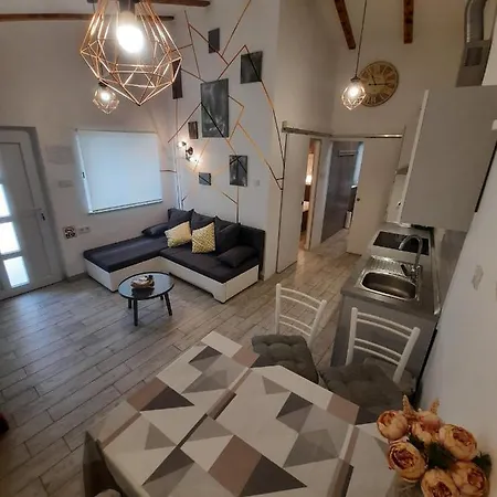 Novum Apartman *